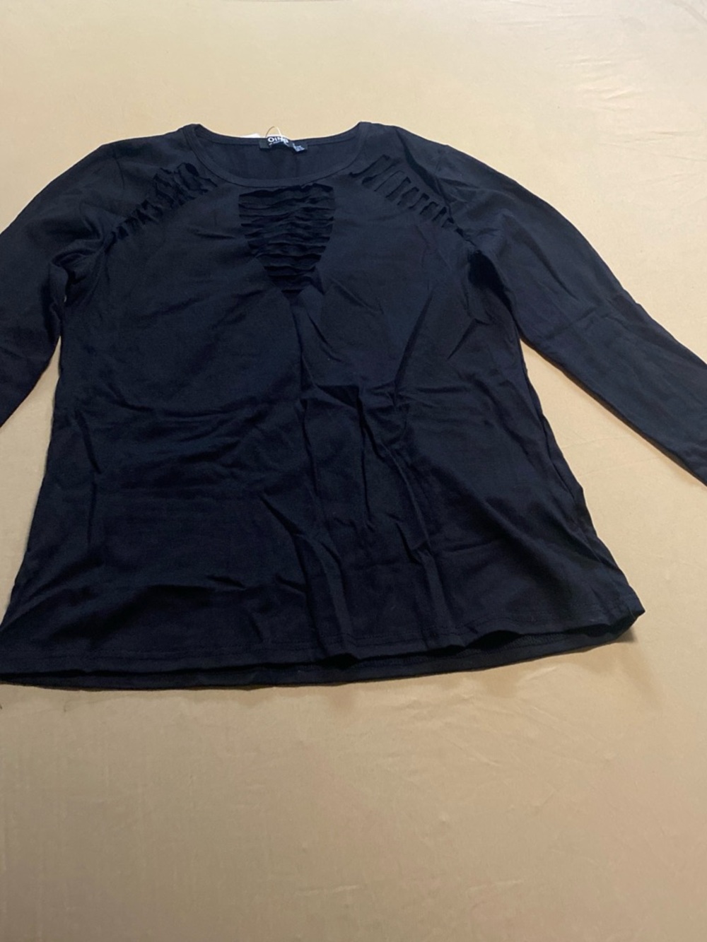 YOINS Black Long Sleeve Top with Ruffled Cutout